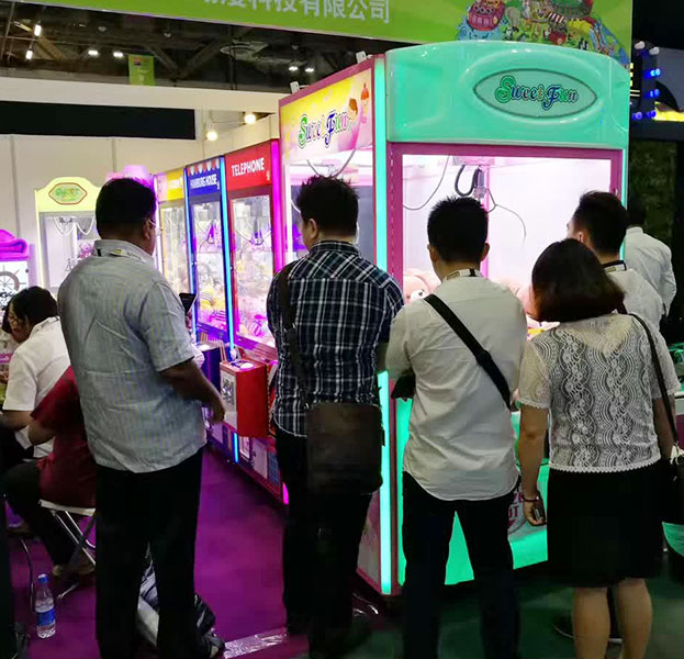 疫情結束前夜第一批抓娃娃機創業者快撐不住了