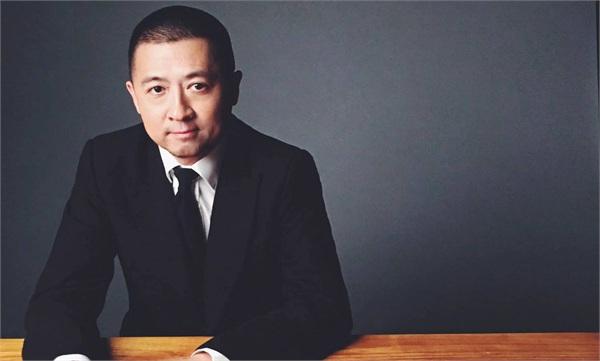 黑鸟张颖变白马