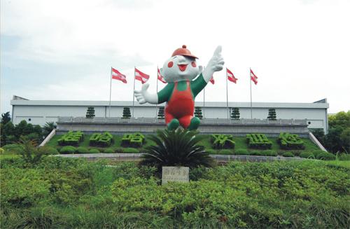 中年娃哈哈如何抓住年輕人?曾一年營收783億，如今淪為二線品牌