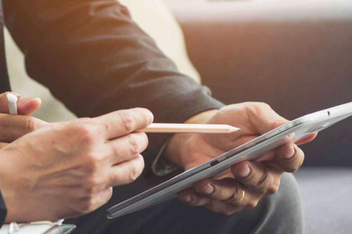 中金資本旗下中金鋒泰基金領(lǐng)投，光通信器件制造商“芯耘光電”完成近4億元B輪融資