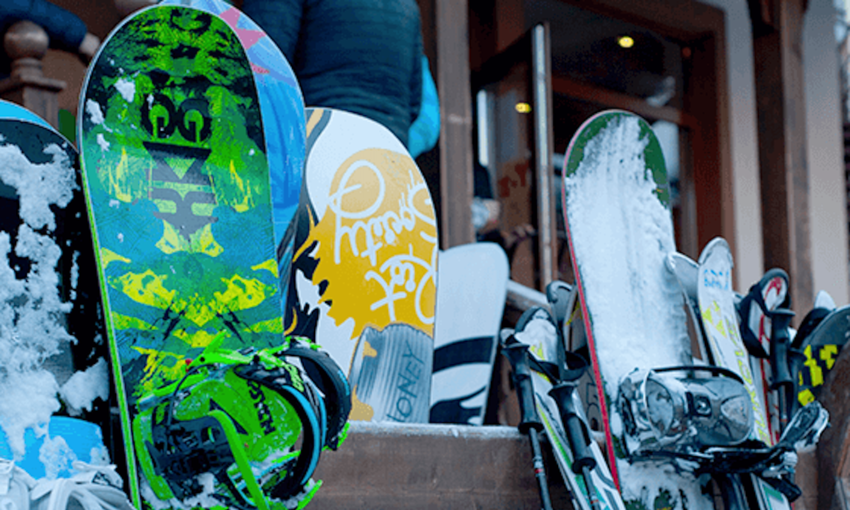 2020年冬博會在京開幕：我國超過6300家冰雪運動相關企業，哈爾濱、北京和張家口數量最多