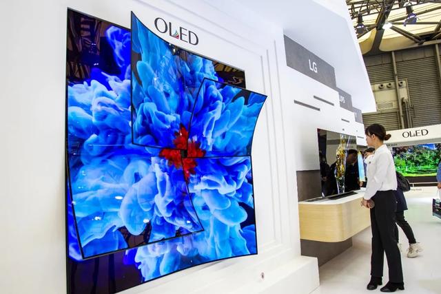 产能超全球一半，技术却靠日韩，芯片之后，面板也将遭美国卡脖子？