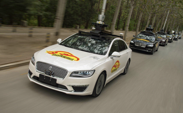 百度“无人车”来了，坐起来稳不稳？离商业化有多远？