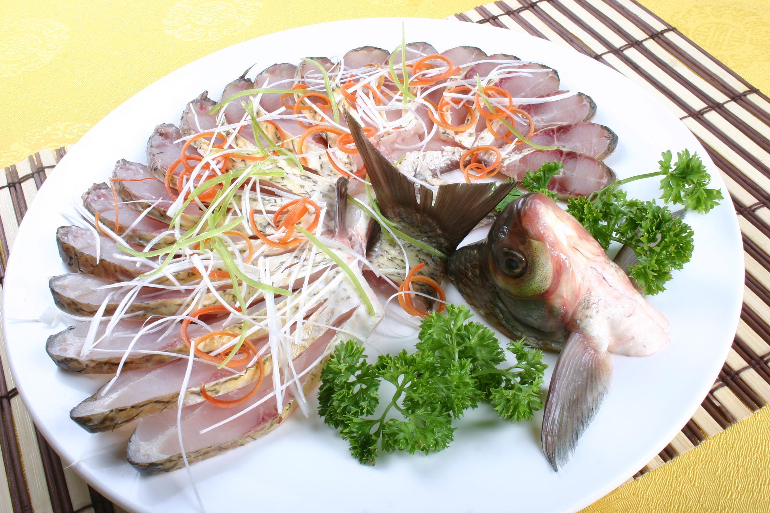 ST昌鱼的十年亏损路,守着6.5万亩池塘不务正业,卖房不行转矿业