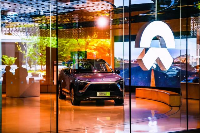 新造車是泡沫還是傳奇？月銷僅千輛，市值蓋過百年車企