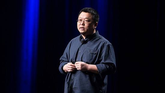 老羅的“毒”奶：能讓飛書挑戰釘釘嗎？