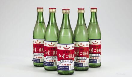 紅星二鍋頭、北冰洋擬曲線上市！80億大豪科技能否“痛飲”？