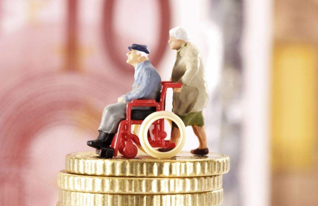 90后的“养老院自由”有多高？攒够200万再说