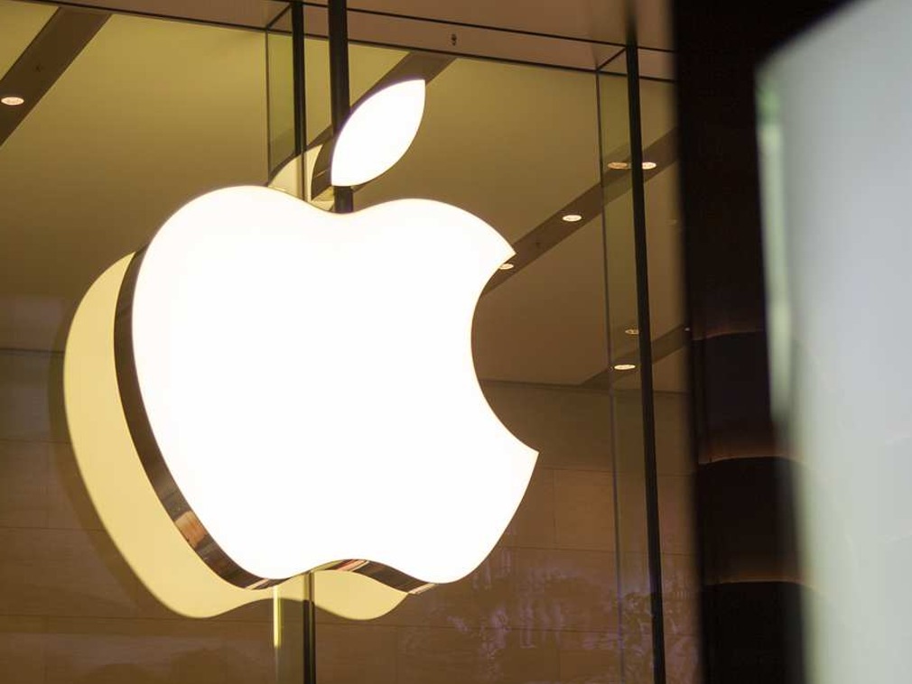 傳蘋果正開發新MAC芯片，M1試水后廣受好評，能超過英特爾嗎？