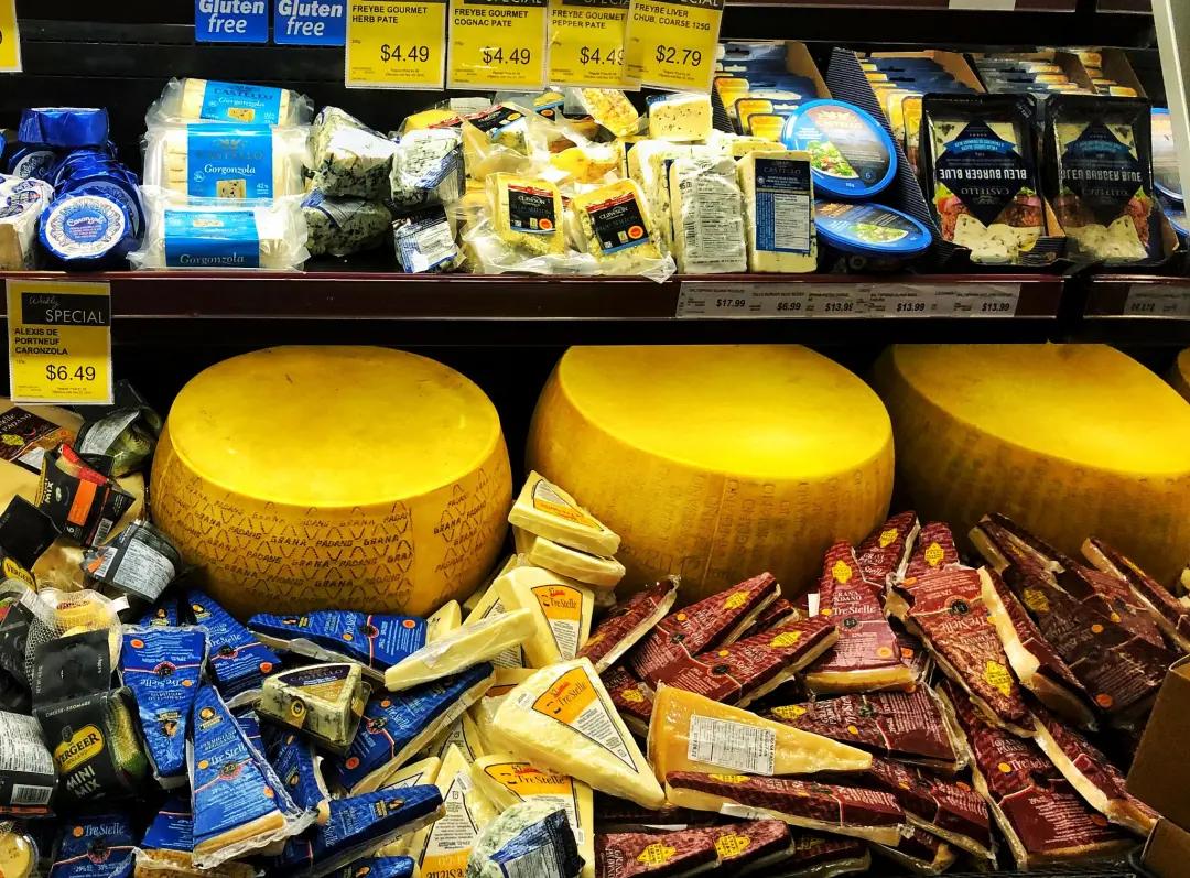 “孤品”價值蓋過公司內部丑聞，奶酪第一股”妙可藍多賣身蒙牛