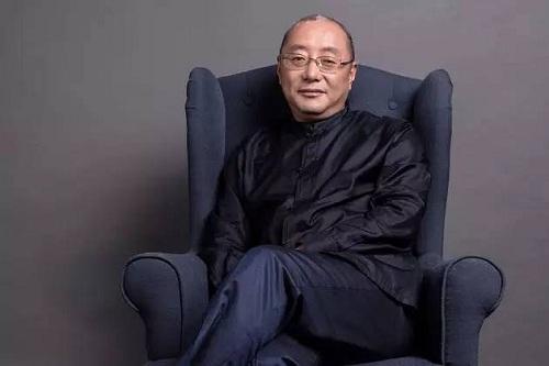 王功权：半个文人半个商人