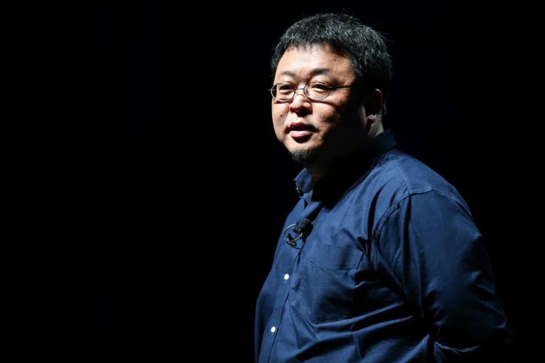 罗永浩摊上大事了，王海约其“法庭见”！