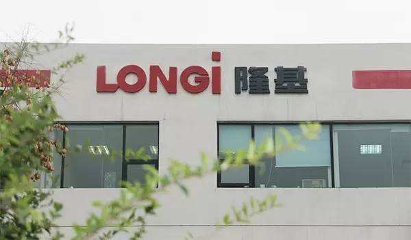 获高瓴资本百亿入股：光伏龙头隆基股份盘中涨超9%，股价刷新高