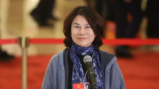 主战场不及美的，董手机销量惨淡，明珠屡战屡败如何再造格力神话