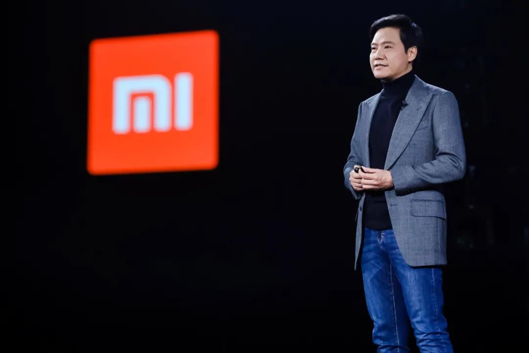 打破商业惯例的小米，正在创造一个高端化转型的典型案例