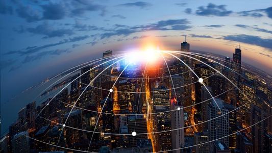 透视中国科技公司创新路径：一面布局前沿，一面落地下潜