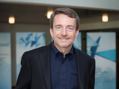 英特尔任命新CEO:曾受教三位创始人,英特尔股价大涨7%