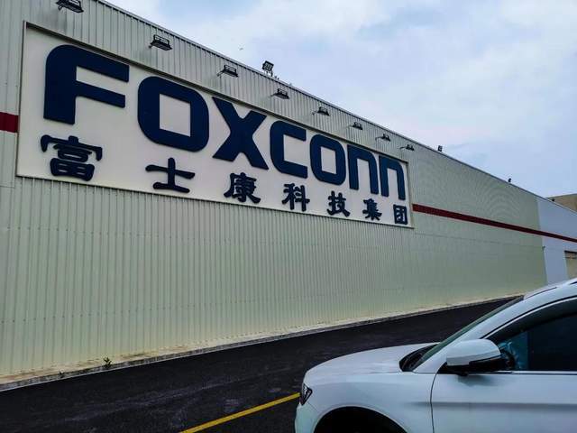 富士康的增長焦慮:蘋果打工人不好當,緊急轉型造車
