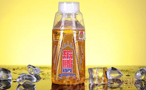 東鵬飲料上市募資15億：能量飲料占比超九成，經銷商體系被質疑