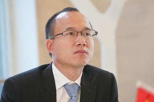 “喝酒开车”!郭广昌的“汽车大计”还差哪一块?