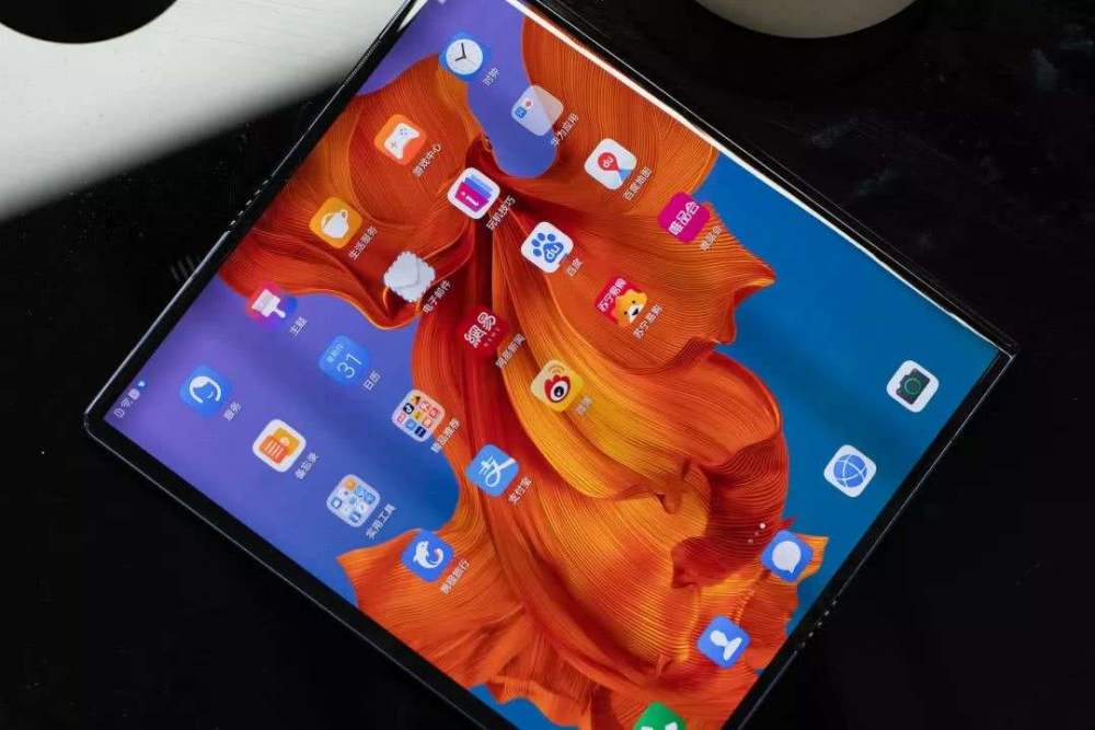 华为折叠屏手机降温？网购可当天发货，黄牛称加价空间大幅减少