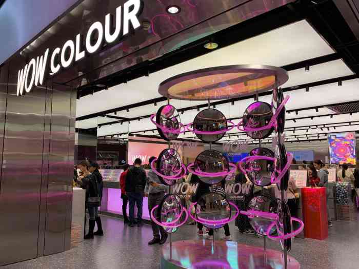 平价屈臣氏受资金追捧，估值暴涨十倍，货源和运营却有隐忧