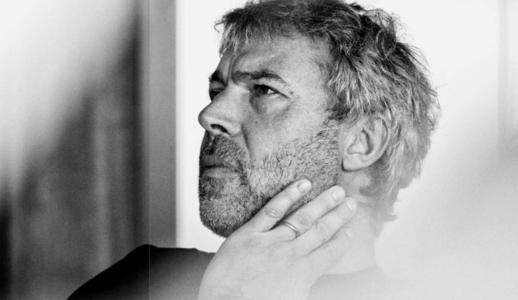 突发!捷克首富坠机身亡,旗下捷信集团去年巨亏45亿