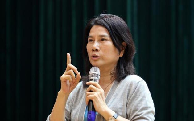 董明珠：格力芯片供应目前看还可以，2025年要实现一人一套房