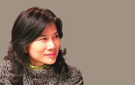 董明珠谈小米华为进军汽车行业：不会盲目跟风，但看好新能源