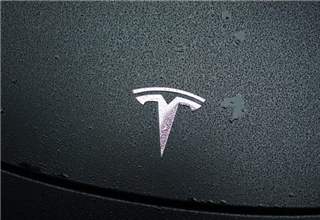 特斯拉深夜道歉,將盡全力滿足車主訴求