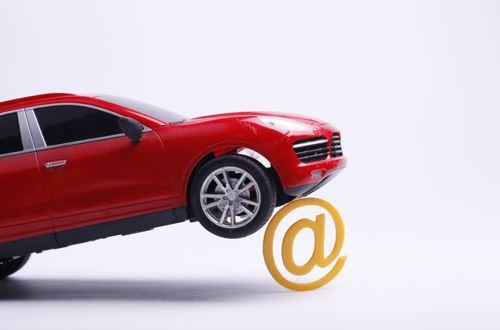 聯手哪吒“為人民造車”,產品經理周鴻祎做了哪些功課