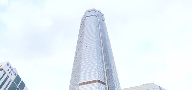 “三晃”賽格大廈：質檢數據正常，周圍房價卻扛不住了？