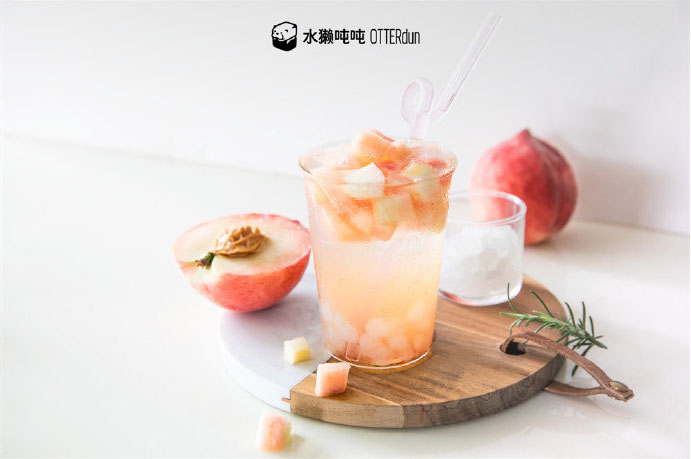 超即溶水果茶品牌“水獺噸噸”宣布完成不惑創投1000萬元天使輪融資