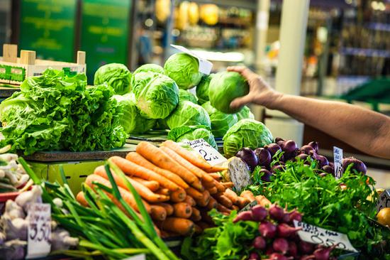 叮咚买菜涨90%市值超百亿美元，抵四个每日优鲜