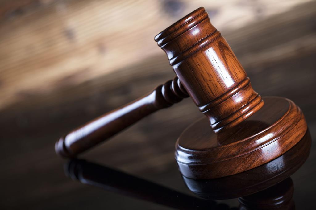 “人人字幕组”侵权案一审宣判：创始人梁永平获刑三年