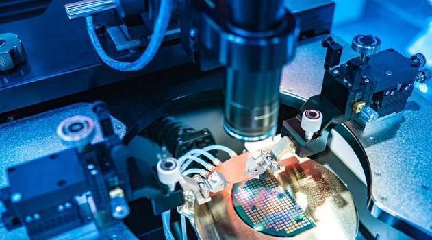 中芯国际大拿揭底高端国产光刻胶