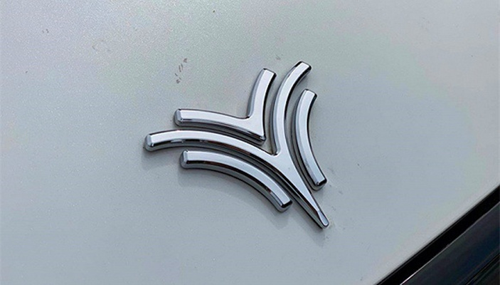 哪吒汽车:差点栽进吴亦凡的坑