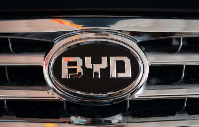 比亚迪:大涨逾6%,市值破9000亿大关,超五粮液中国银行居A股第八