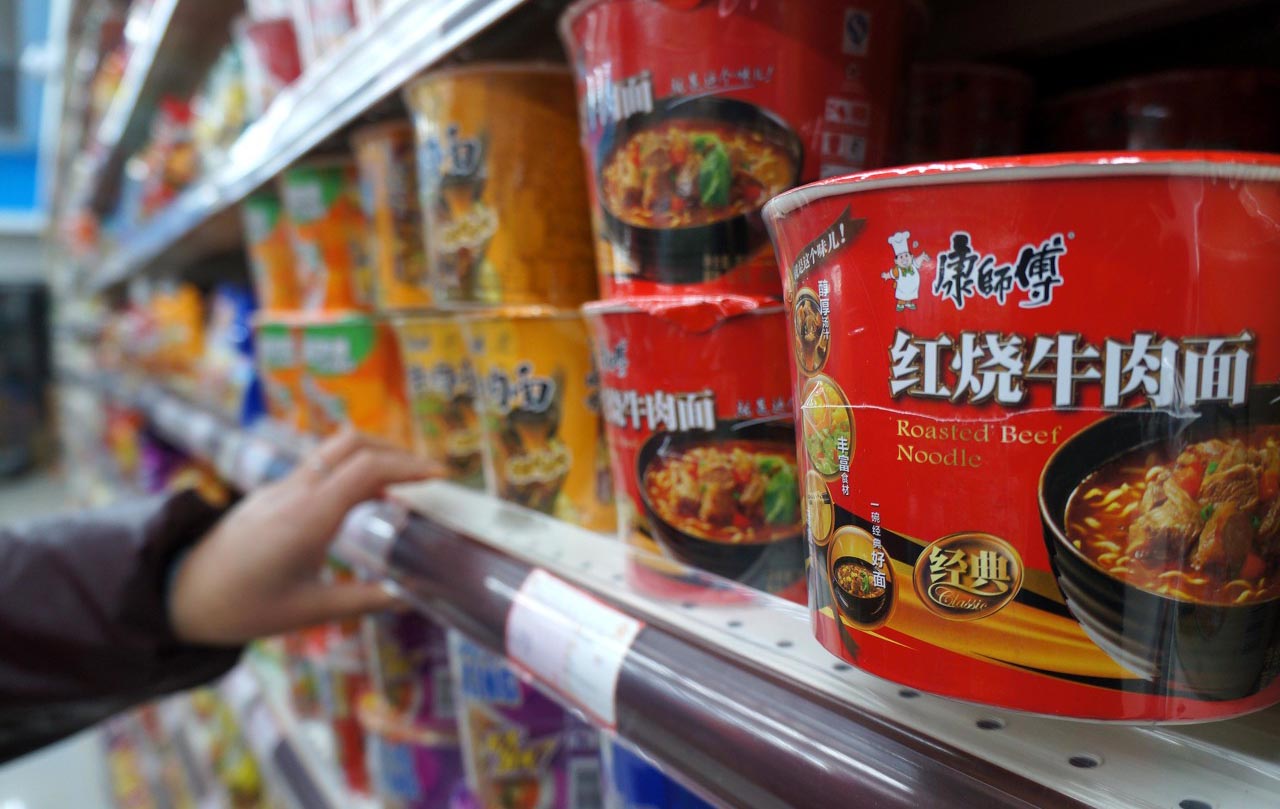 食品饮料巨头“康师傅”上半年净利大跌14.5%,方便面净利润跌近五成