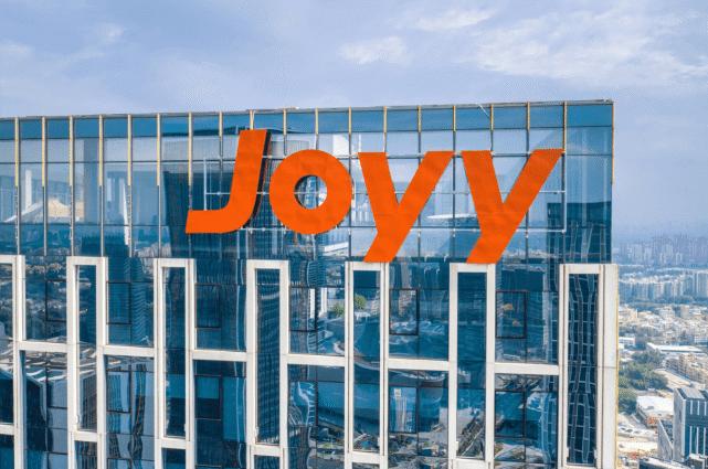 消息称雷军和李学凌拟私有化