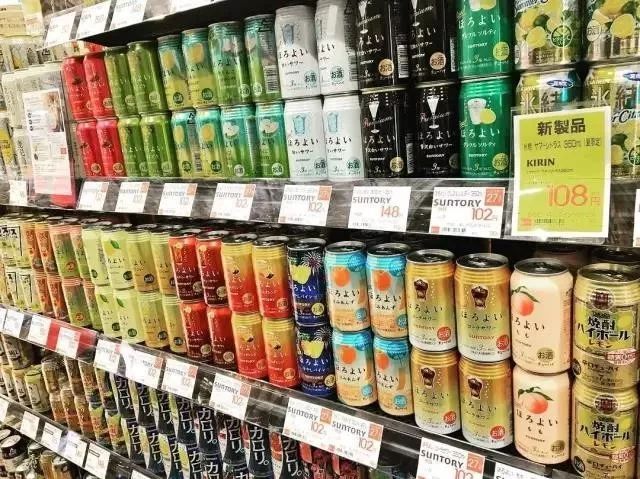 ”低度酒“醉不倒年輕人