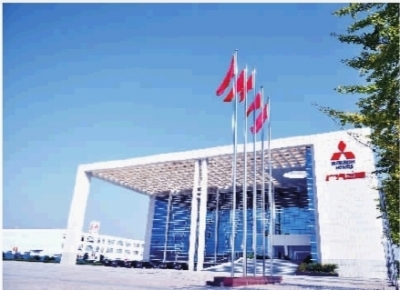 年亏损239亿元，三菱放弃自研平台