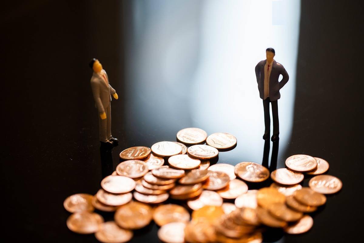 万达1亿元成立汽车公司，电影院线公司总裁曾茂军任法定代表人