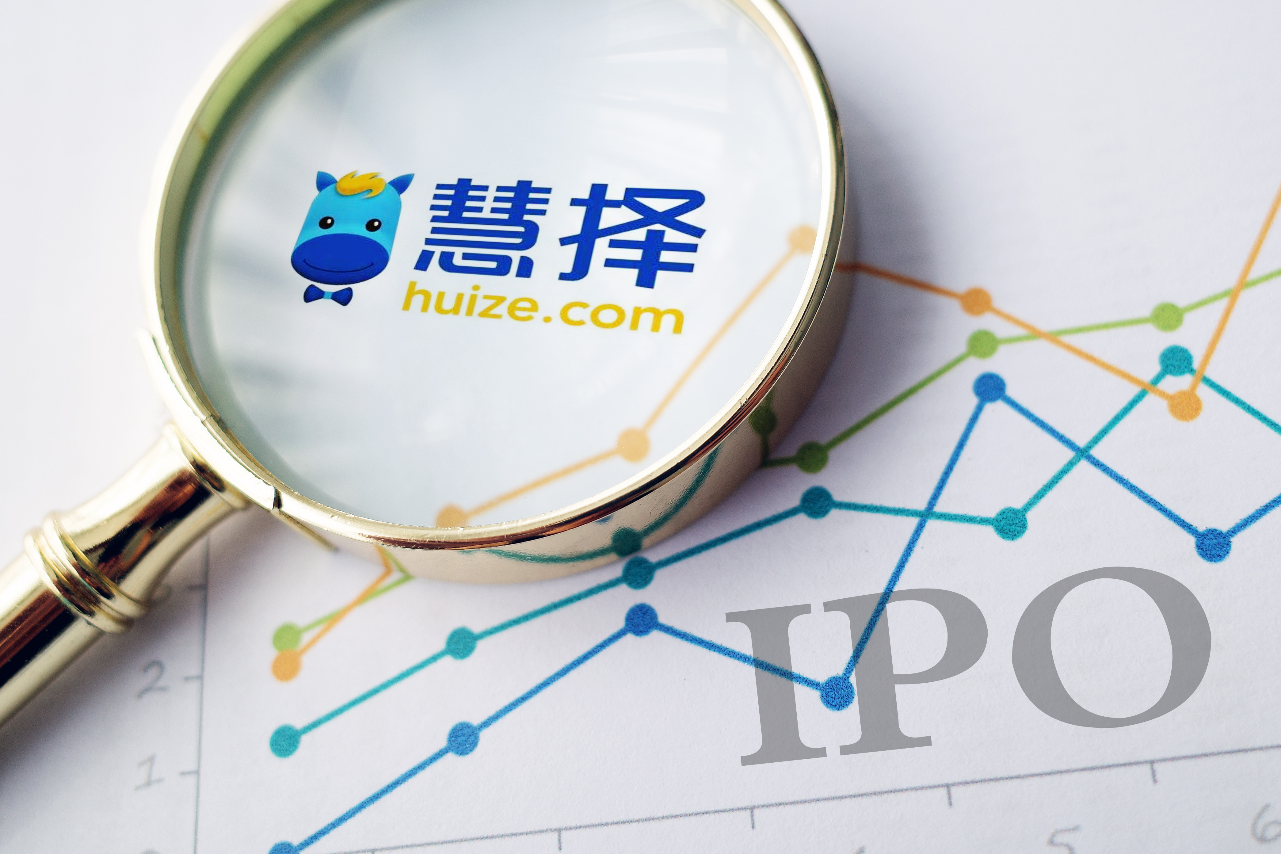 “保险电商第一股”布局线下成效几何？股价暴跌，销售费用高企