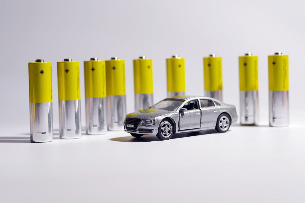 蔚来发布了自研动力电池，“抛弃”宁德时代？