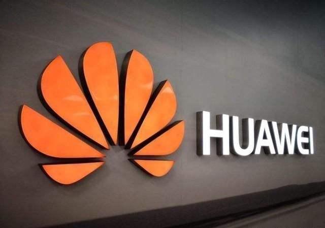 余承东：今年底明年初将和小康赛力斯推出采用鸿蒙的豪华SUV