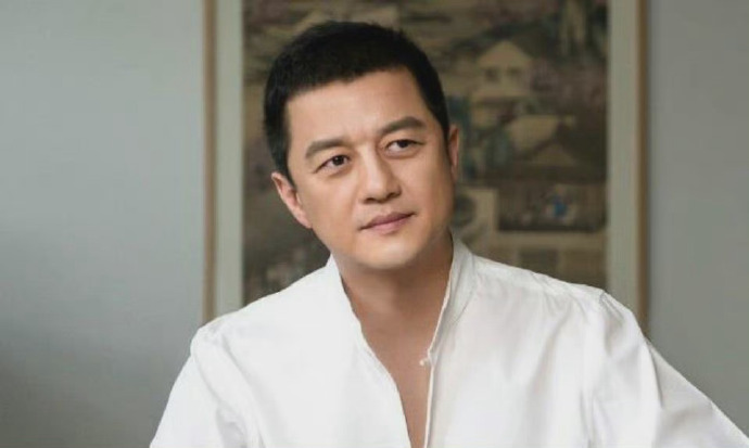 辟谣雪山艺术小镇烂尾传闻，“小股东”李亚鹏为谁澄清？