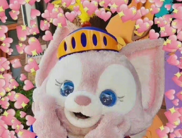 迪士尼学会“造星”：“流量女明星”玲娜贝儿凭什么力压威震天？