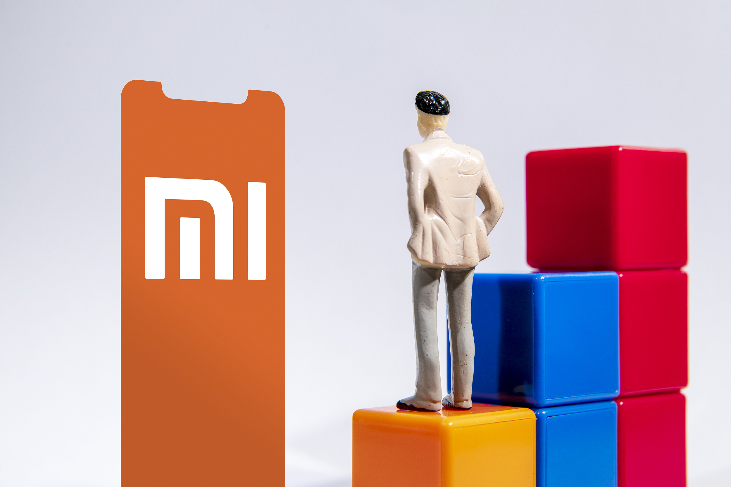 小米华为：共同投资OLED驱动芯片厂商欧铼德，创始人为“煤二代