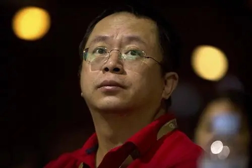 花房集团：冲刺港股，前八个月营收近30亿，周鸿祎为大股东